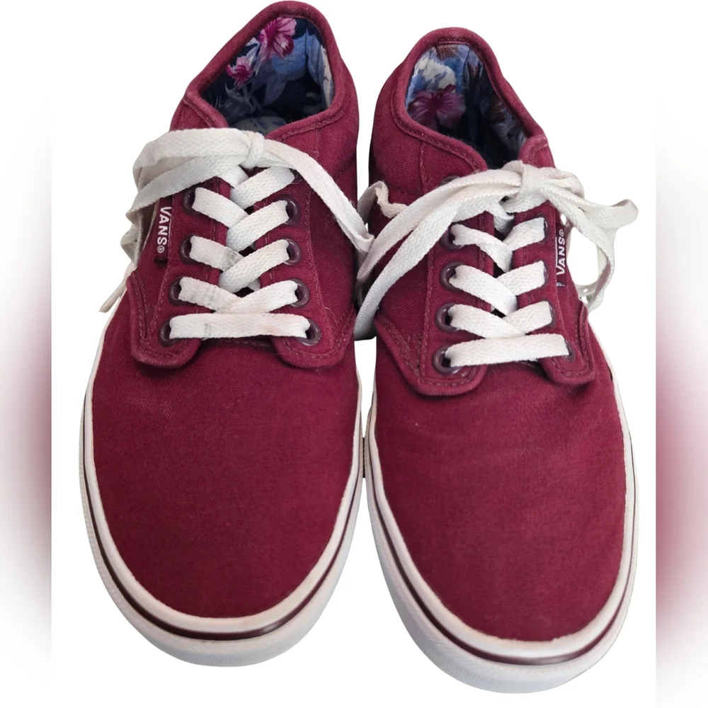 Vans Authentic Low Top Women's Sneakers in Burgundy and White -‎ Size 7